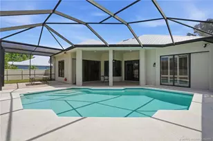 1102 SE Strathmore Dr, Port Saint Lucie, FL 34952 - Photo 5