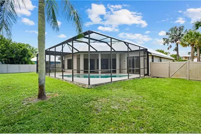 1102 SE Strathmore Drive, Port Saint Lucie, FL 34952 - Photo 67