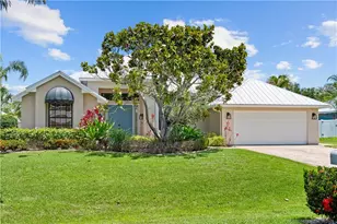 1102 SE Strathmore Dr, Port Saint Lucie, FL 34952 - Photo 5