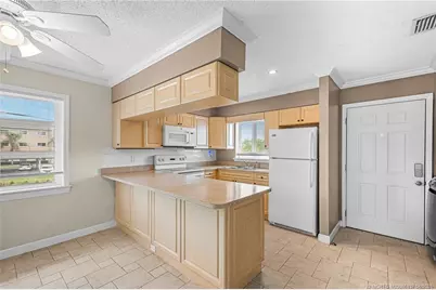 187 SE Village Drive #187, Port Saint Lucie, FL 34952 - Photo 7