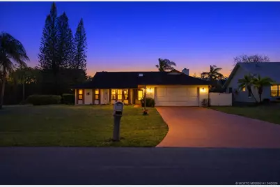 992 SE Thornhill Drive, Port Saint Lucie, FL 34983 - Photo 47