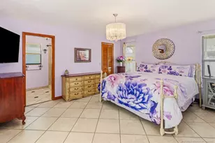 992 SE Thornhill Dr, Port Saint Lucie, FL 34983 - Photo 23