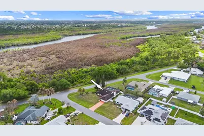 992 SE Thornhill Drive, Port Saint Lucie, FL 34983 - Photo 51