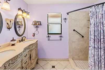 992 SE Thornhill Drive, Port Saint Lucie, FL 34983 - Photo 27