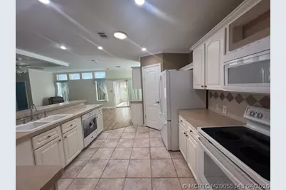6299 Birch Lane, Lantana, FL 33462 - Photo 25