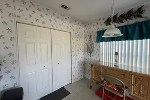 6225 Holly Ln, Lantana, FL 33462 - Photo 15