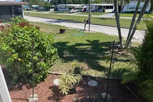 6225 Holly Ln, Lantana, FL 33462 - Photo 49