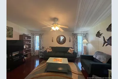 6225 Holly Lane, Lantana, FL 33462 - Photo 9