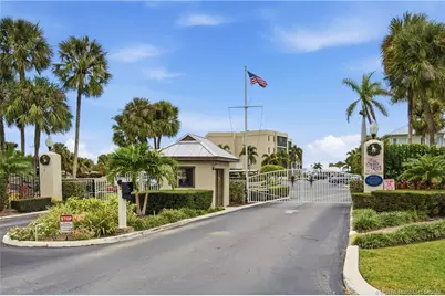 150 SE Four Winds Drive #B401, Stuart, FL 34996 - Photo 33