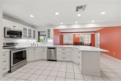 1038 NE Hansen Terrace, Jensen Beach, FL 34957 - Photo 11