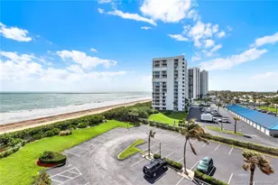 9550 S Ocean Dr, Jensen Beach, FL 34957 - Photo 9