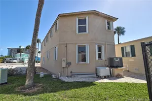 10725 S Ocean Dr, Jensen Beach, FL 34957 - Photo 47