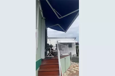 1077 Nettles Boulevard, Jensen Beach, FL 34957 - Photo 15