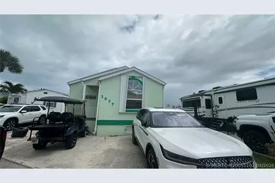 1077 Nettles Boulevard, Jensen Beach, FL 34957 - Photo 3