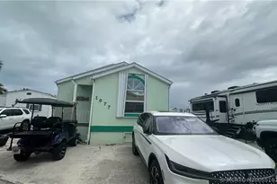 1077 Nettles Blvd, Jensen Beach, FL 34957 - Photo 3