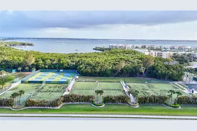 421 NE Plantation Road #617, Stuart, FL 34996 - Photo 35