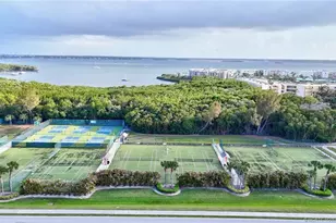 421 NE Plantation Rd, Stuart, FL 34996 - Photo 35