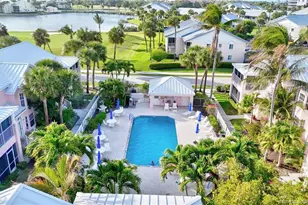 421 NE Plantation Rd, Stuart, FL 34996 - Photo 3