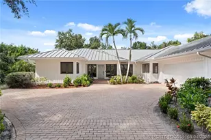 6221 SW Thistle Terrace, Palm City, FL 34990 - Photo 9
