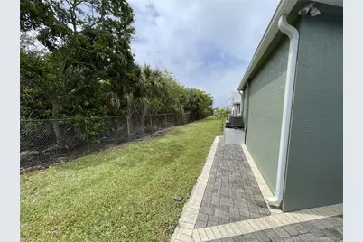 2005 Nettles Boulevard, Jensen Beach, FL 34957 - Photo 5