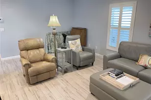 2005 Nettles Blvd, Jensen Beach, FL 34957 - Photo 11