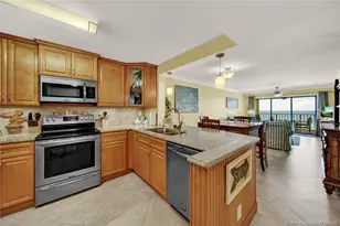 9490 S Ocean Dr, Jensen Beach, FL 34957 - Photo 5