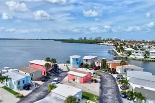 10701 S Ocean Dr, Jensen Beach, FL 34957 - Photo 45