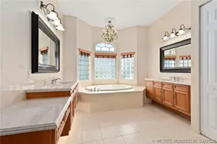 511 SW Squire Johns Ln, Palm City, FL 34990 - Photo 25