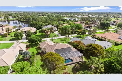 511 SW Squire Johns Lane, Palm City, FL 34990 - Photo 3