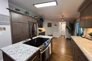 6155 N Ironwood Ln, Lantana, FL 33462 - Photo 5