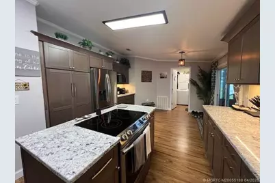 6155 N Ironwood Lane, Lantana, FL 33462 - Photo 9