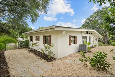 1944 NE Lake Place, Jensen Beach, FL 34957 - Photo 29
