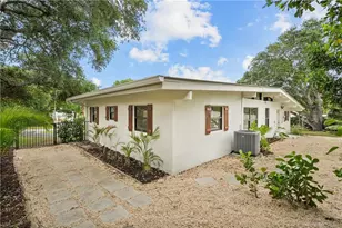 1944 NE Lake Pl, Jensen Beach, FL 34957 - Photo 29