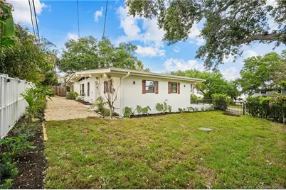 1944 NE Lake Place, Jensen Beach, FL 34957 - Photo 33