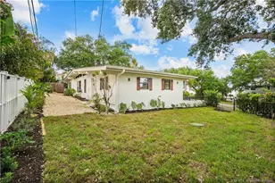 1944 NE Lake Pl, Jensen Beach, FL 34957 - Photo 33