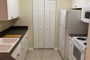 467 SE Kitching Cir, Stuart, FL 34994 - Photo 5