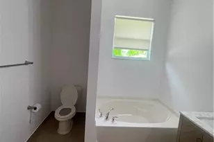 480 NW Windflower Terrace, Jensen Beach, FL 34957 - Photo 15