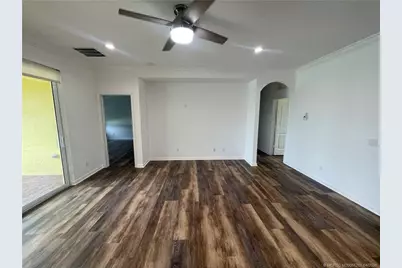 480 NW Windflower Terrace, Jensen Beach, FL 34957 - Photo 11