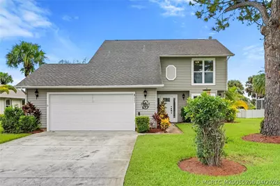 4332 Gator Trace Circle, Fort Pierce, FL 34982 - Photo 1