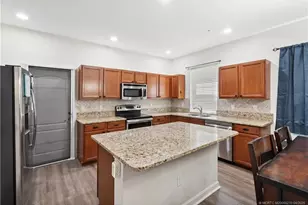 9456 SW Merlin Ct, Stuart, FL 34997 - Photo 11