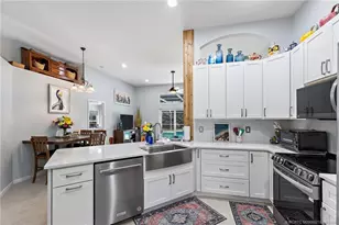 8577 SW Sea Captain Dr, Stuart, FL 34997 - Photo 33