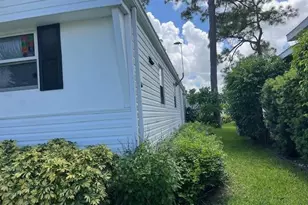 6315 S Ash Ln, Lantana, FL 33462 - Photo 29