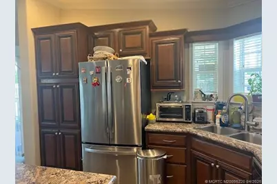 4241 Royal Manor Boulevard, Boynton Beach, FL 33436 - Photo 3