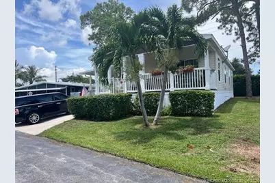 4241 Royal Manor Boulevard, Boynton Beach, FL 33436 - Photo 1