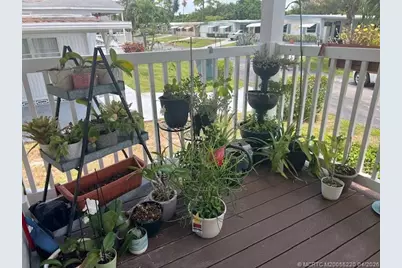 4241 Royal Manor Boulevard, Boynton Beach, FL 33436 - Photo 27