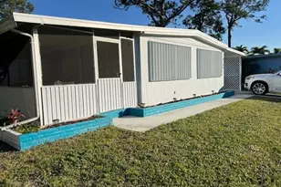 4144 2nd Ct, Lantana, FL 33467 - Photo 9