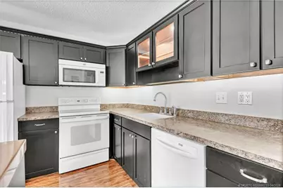 1800 SE St. Lucie Boulevard #207, Stuart, FL 34996 - Photo 9