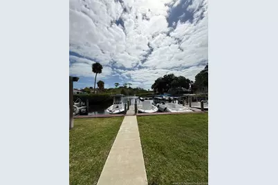 1561 NE 12th Terrace NE, Jensen Beach, FL 34957 - Photo 21