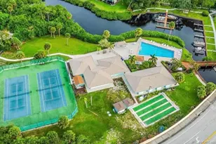 1561 NE 12th Terrace NE, Jensen Beach, FL 34957 - Photo 11