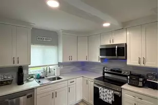 1561 NE 12th Terrace NE, Jensen Beach, FL 34957 - Photo 3